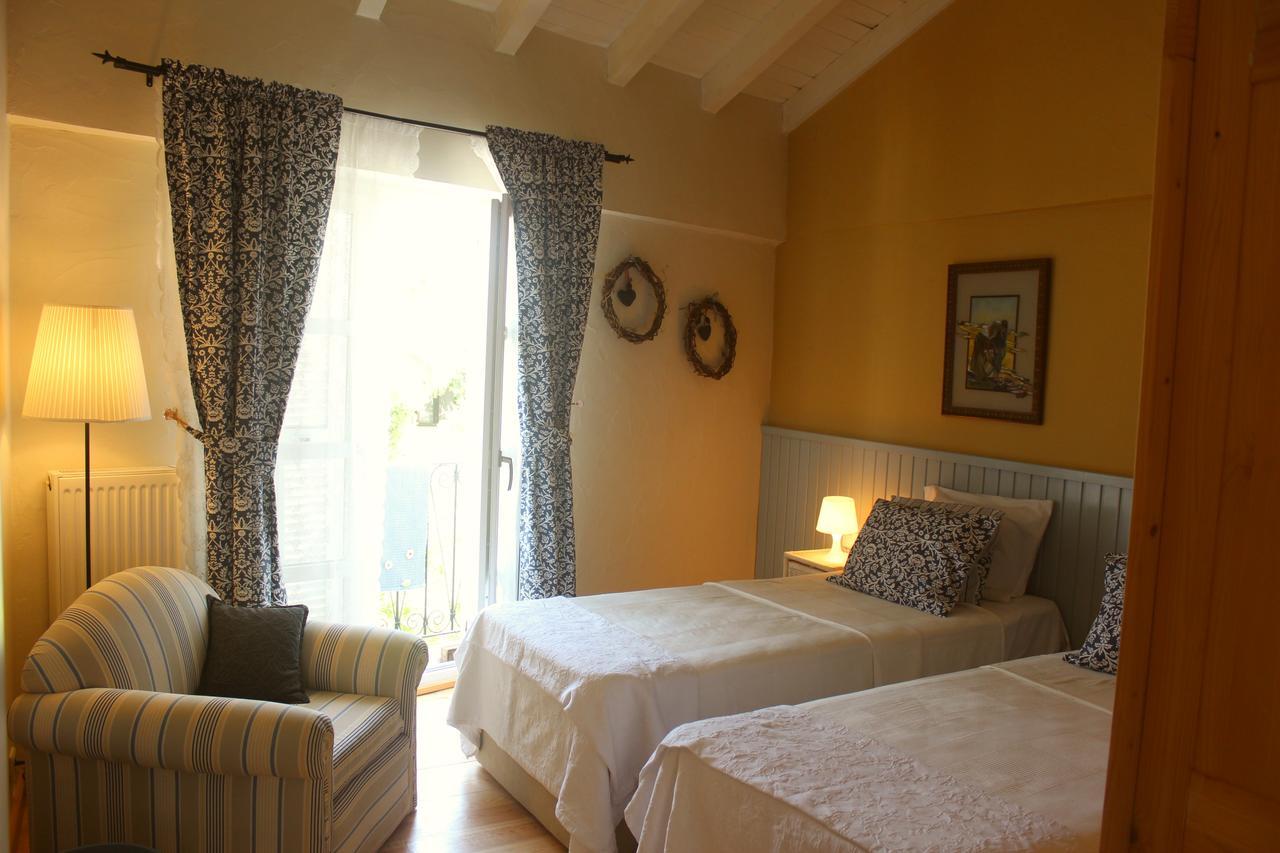 Salyangoz Bed & Breakfast Alacati Exterior photo