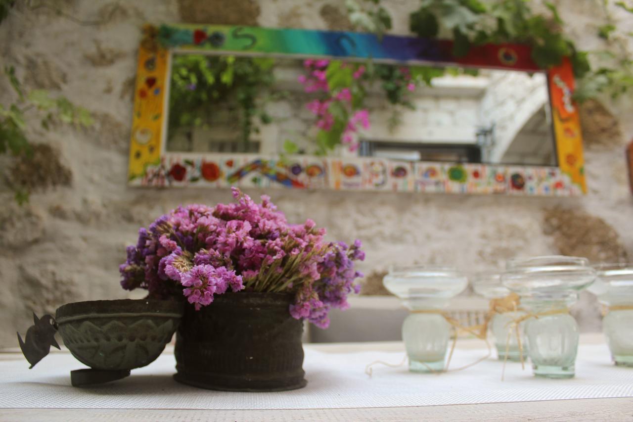 Salyangoz Bed & Breakfast Alacati Exterior photo